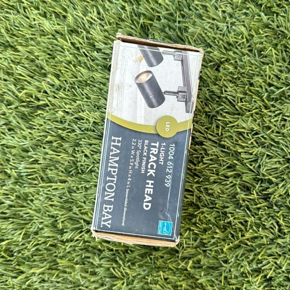 Hampton bay 1 light track head - Picture 4 of 6